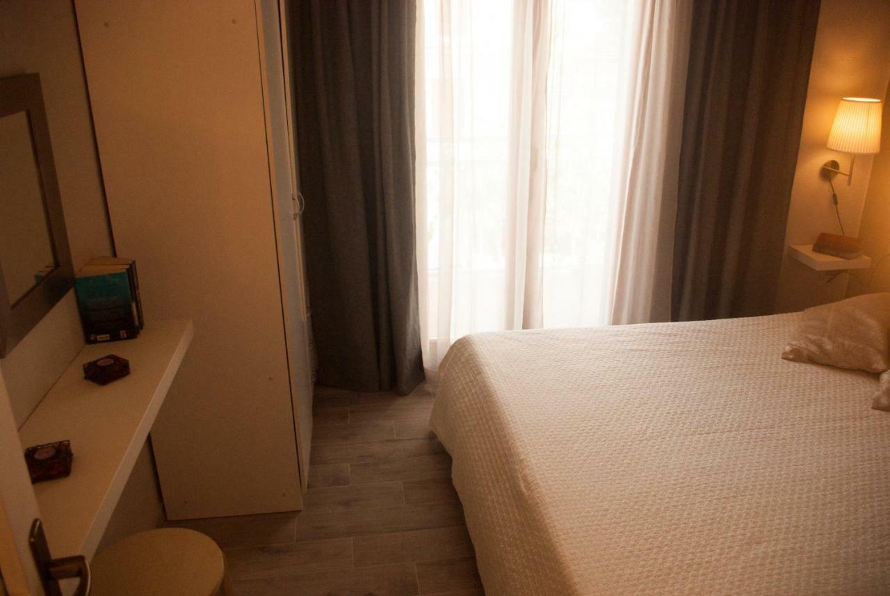 Apartments Vongula Trogir Exterior photo
